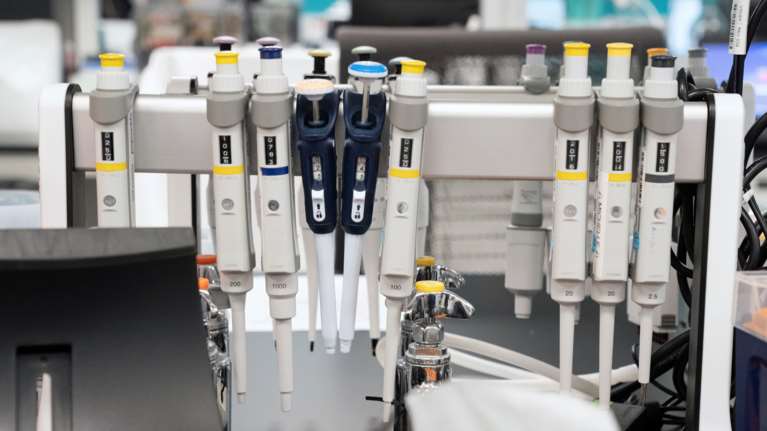 Κορονοϊός: Avigan, Abbott, Actemra, Kaltera, APN01, Remdesivir - Αυτά είναι τα φάρμακα που δοκιμάζονται