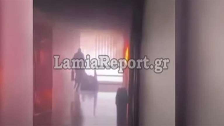 Εβαλαν φωτιά σε αντισηπτικό εν ώρα μαθήματος σε σχολείο: Εντρομοι με πυροσβεστήρες έτρεχαν οι καθηγητές