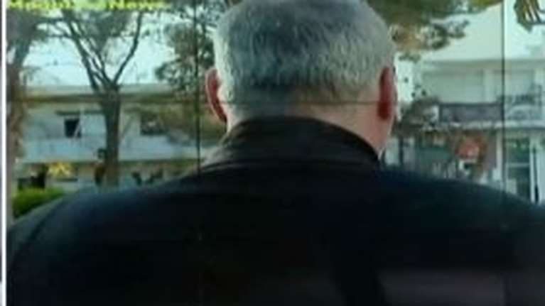 Αγ. Παρασκευή: &quot;Μας διαβεβαίωσε το σχολείο ότι δεν θα διασταυρωθεί το παιδί με τους δράστες&quot;, λέει ο πατέρας - Σε σοκ ο 13χρονος