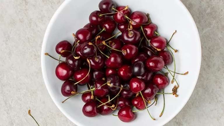 8 λόγοι να τρως κεράσια κάθε μέρα - Βοηθούν στον ύπνο, μειώνουν φλεγμονές, προστατεύουν την καρδιά