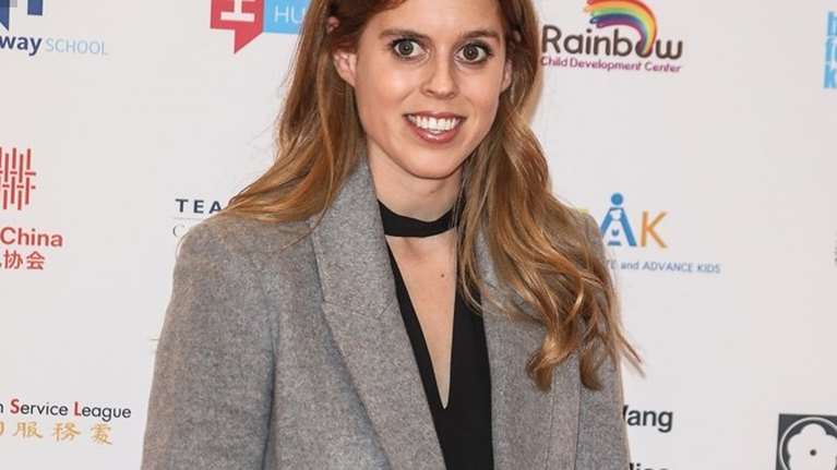 H πριγκίπισσα Βεατρίκη φόρεσε το ZARA τζάκετ που είναι ιδανικό για την άνοιξη - ελαφρύ, stylish και οικονομικό