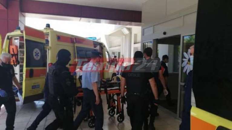 Πάτρα: Για 8η φορά στο νοσοκομείο ο Νίκος Παλαιοκώστας - Με δρακόντεια μέτρα η μεταφορά του [Βίντεο]