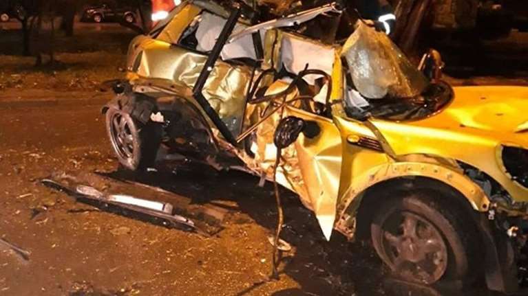 Τροχαίο ατύχημα με ανατροπή αυτοκινήτου στο κέντρο της Αθήνας