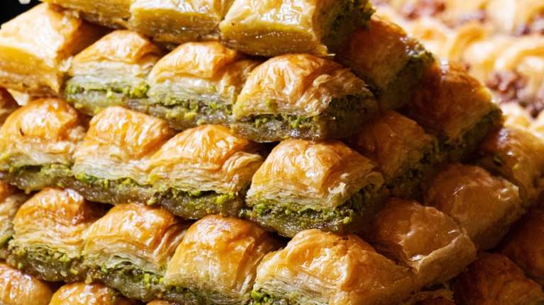 Εορτολόγιο: Ποιοι γιορτάζουν σήμερα Σάββατο 9 Σεπτεμβρίου