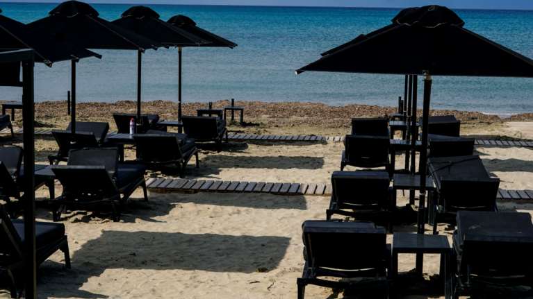 Daily Mail: Βρετανίδα τουρίστρια κατήγγειλε ότι έπεσε θύμα βιασμού στην Κέρκυρα - Συνελήφθη ένας 40χρονος