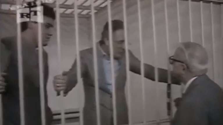 Ραφαέλε Κούτολο: Πέθανε ο πανίσχυρος &quot;νονός&quot; της &quot;Καμόρα&quot; - &quot;Η χώρα υποκλίθηκε στην ισχύ του&quot;