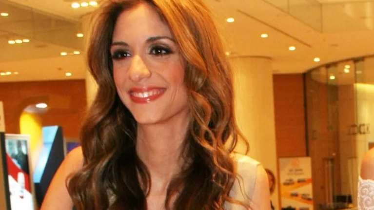 Η Σοφία Καρβέλα δείχνει το σώμα της: "Αρνούμαι να αποδεχτώ αυτό που είμαι και είμαι υπέυθυνη για αυτό"