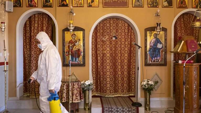 Παρατείνεται μέχρι τις 28 Απριλίου το κλείσιμο των εκκλησιών