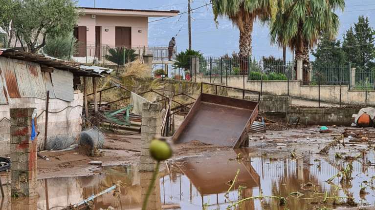 Κακοκαιρία Ιανός - Συγκλονιστική μαρτυρία για τη νεκρή: &quot;Την άκουγα να φωνάζει βοήθεια&quot;