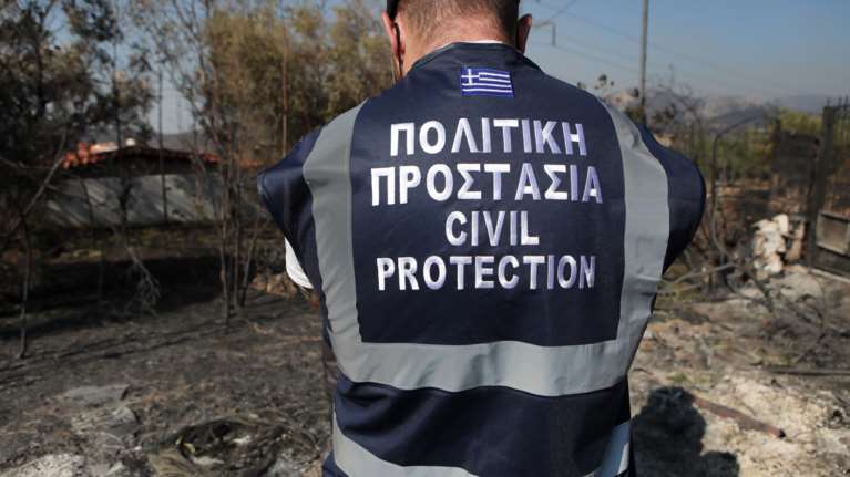 Στις φυλακές πλέον θα οδηγούνται οι εμπρηστές από αμέλεια, κινδυνεύουν με φυλάκιση και όσοι δεν έχουν καθαρίσει τα οικόπεδά τους