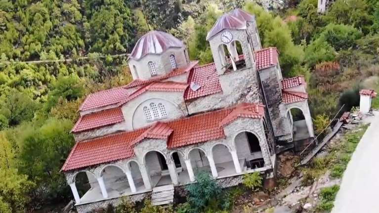 Βούτες Ηρακλείου: Οι ομοιότητες με τo χωριό φάντασμα στα Τρίκαλα - Το φαινόμενο που &quot;καταπίνει&quot; ολόκληρα χωριά