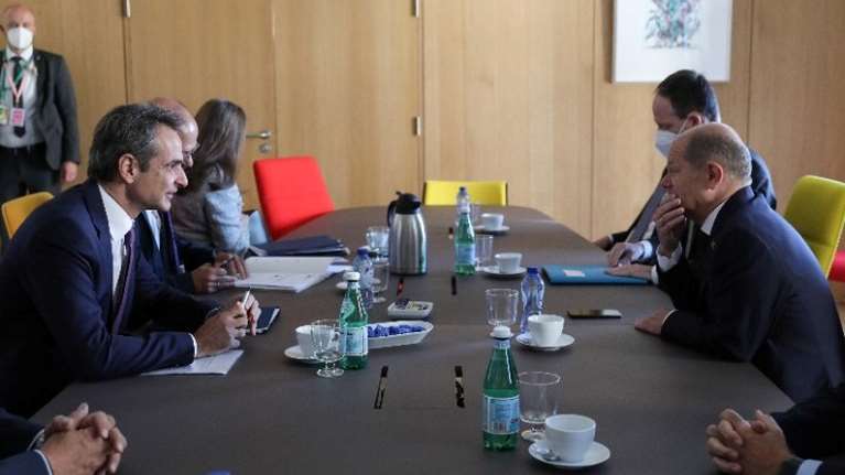 Αποκάλυψη Σολτς: Θα δώσουμε στην Ελλάδα γερμανικά άρματα μάχης για να αντικαταστήσει αυτά που θα στείλει στην Ουκρανία