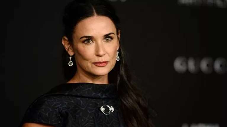 Ντέμι Μουρ: Οι πρώτες φωτογραφίες από τις διακοπές της στη Μύκονο