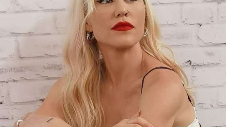 Πηνελόπη Αναστασοπούλου: Επισκέφτηκε το χωριό της στην καμένη Αρχαία Ολυμπία