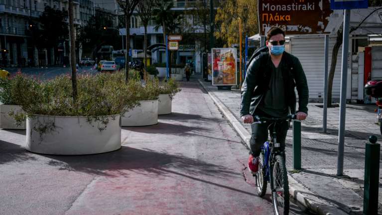 Παπαευαγγέλου: Αυτές οι μάσκες μας προστατεύουν καλύτερα από τον κορονοϊό