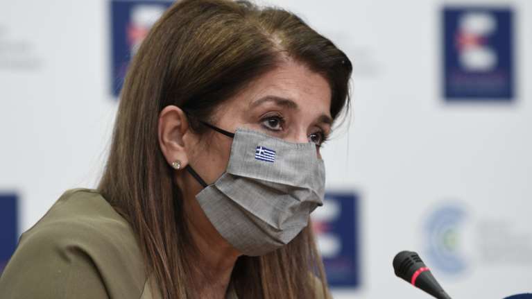 Παπαυεαγγέλου: Δεν έχουμε εισηγηθεί τον εμβολιασμό των εφήβων- Πιθανό να εμβολιαστούν οι μαθητές του Λυκείου με Pfizer