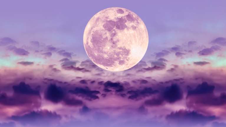 Πανσέληνος: Πόσο μας επηρεάζει ψυχικά και σωματικά; Έρευνες απαντούν!