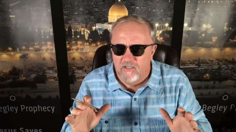 Έρχεται (ξανά) το &quot;τέλος του κόσμου&quot;: Πώς φούντωσε πάλι η παράλογη θεωρία συνωμοσίας