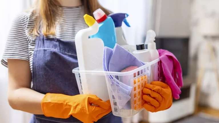 Ποιο δωμάτιο χρειάζεται περισσότερο καθάρισμα το καλοκαίρι;