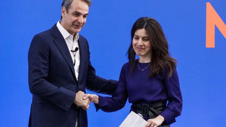 Ποια είναι η νέα υφυπουργός Παιδείας Ιωάννα Λυτρίβη