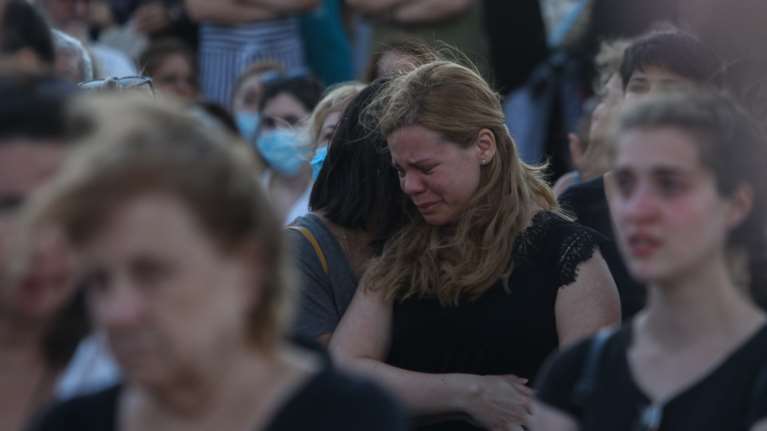 Φωτιά στο Μάτι: Σάλος από το πρωτοσέλιδο του Sportime με τα δίδυμα που χάθηκαν