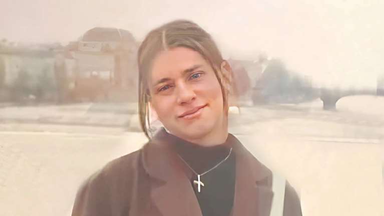 Κρήτη: Το στικάκι που παρέδωσαν οι γονείς της 17χρονης Νικολέτας στην ΕΛΑΣ - Οι αναρτήσεις που τη διέσυραν