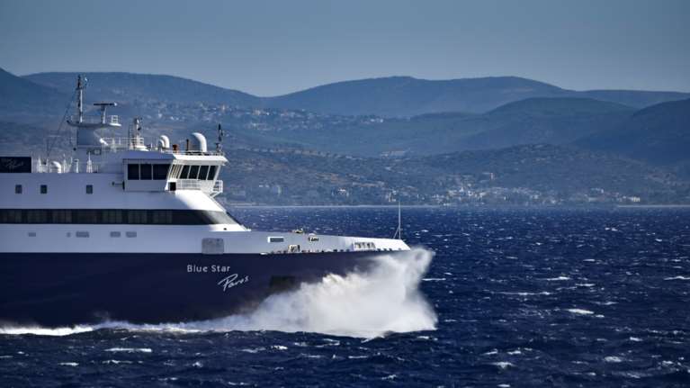 Καιρός: Γενικά αίθριος και θερμοκρασία σε κανονικά επίπεδα - Μελτέμια στο Αιγαίο