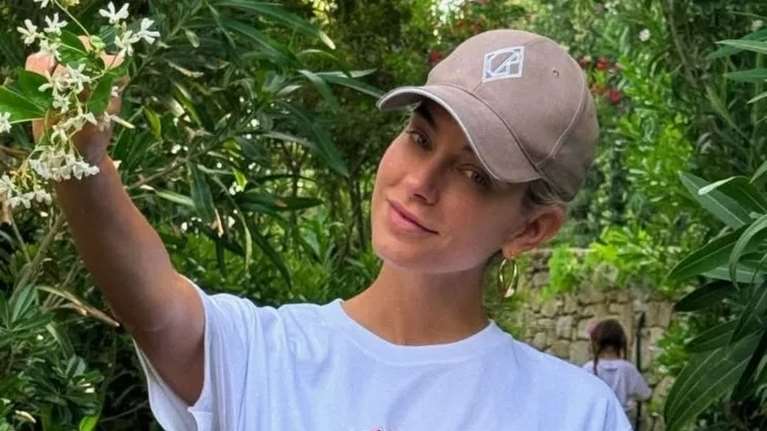 Πανέμορφα με καστανόξανθα μαλλάκια: Η τρυφερή φωτογραφία της Δούκισσας Νομικού με τα παιδιά της