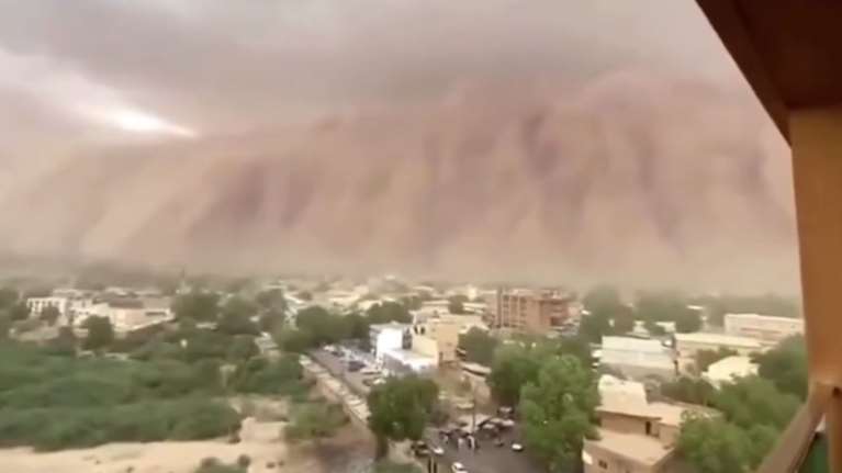 Εικόνα που κόβει την ανάσα: Τεράστια αμμοθύελλα σάρωσε την πρωτεύουσα του Νίγηρα [Βίντεο}