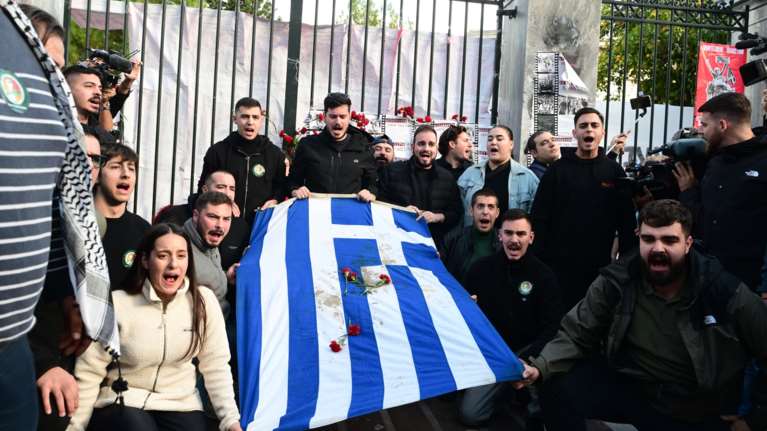 Αλλάζει ο τρόπος εορτασμού του Πολυτεχνείου…αλλά από του χρόνου- Για να μην συμβούν έκτροπα