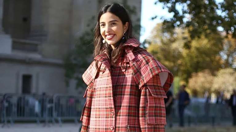 Πώς δεν θα κρυώνεις όταν φοράς καλσόν; | Αυτό είναι το viral hack από το TikTok που πρέπει να δοκιμάσεις