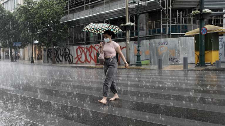 Προειδοποιεί ο Σάκης Αρναούτογλου: Έντονα φαινόμενα και στην Αττική - Κίνδυνος από ανέμους και σιφώνες