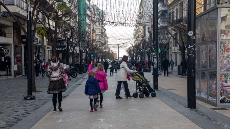 Κορονοϊός: Ενα στα τρία ενεργά κρούσματα στην Αττική - 187 από τα 610 σήμερα, 77 στη Θεσσαλονίκη