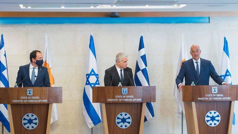 Δένδιας: Χτίζουμε γέφυρες σταθερότητας όταν άλλες χώρες προσπαθούν να αναβιώσουν παλιές αυτοκρατορίες