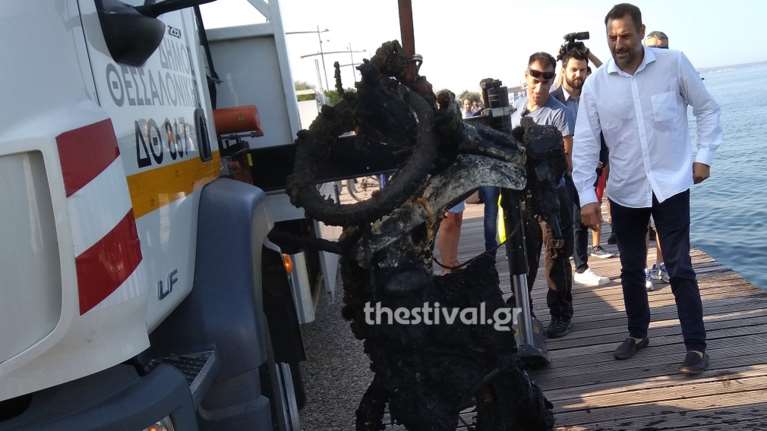 Σκουπιδότοπος ο Θερμαϊκός: Πατίνια, ποδήλατα, καρότσαι, μέχρι και μηχανάκι &quot;ψάρεψαν&quot; οι δύτες στον καθαρισμο [εικόνες]