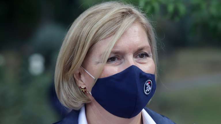 Γκάγκα για νέες μεταλλάξεις κορονοϊού και δηλώσεις Τσιόδρα: Να είμαστε όλοι ψύχραιμοι και να μην είμαστε… Κασσάνδρες