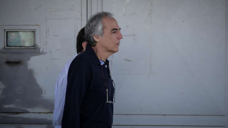 &quot;Σπασιματική τραπεζών&quot;: Η νέα... ορολογία των μπαχαλάκηδων για τους βανδαλισμούς υπέρ του Κουφοντίνα