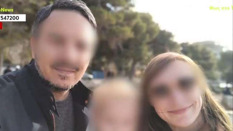 Κορωπί: Στο &quot;Παίδων&quot; ο 4χρονος που προσπάθησε να σώσει τη μητέρα του όταν εκείνη δέχτηκε επίθεση από τον 50χρονο