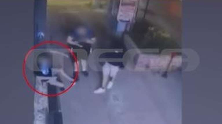 Επίθεση σε 17χρονο στο Ελληνικό: "Να βρεθούν αυτοί οι θρασύδειλοι!" - Η δραματική έκκληση του πατέρα του