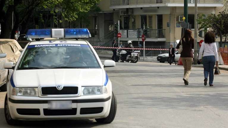 Εξέδιδε 17χρονη σε αλλοδαπούς στην Ηλεία