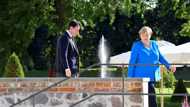 Ανάλυση: Σκληρή κόντρα στην αυριανή Σύνοδο Κορυφής - Τα εμπόδια, οι εκβιασμοί και το βέτο