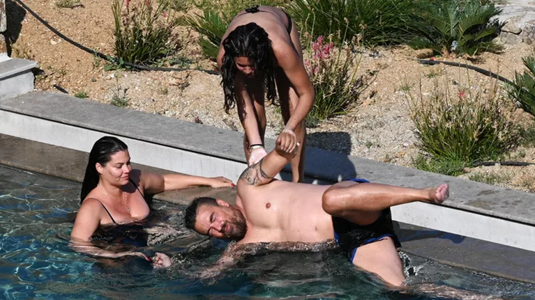 Γιάννης Αϊβάζης - Μαρία Κορινθίου: Οικογενειακές διακοπές στη Μύκονο με τη 12χρονη κόρη τους, Ισμήνη