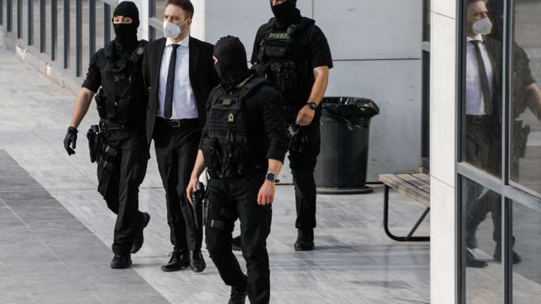 Συνήγορος Αναγνωστόπουλου: Ο Μπάμπης δεν μπορεί να ξεπεράσει τον χαμό της Καρολάιν