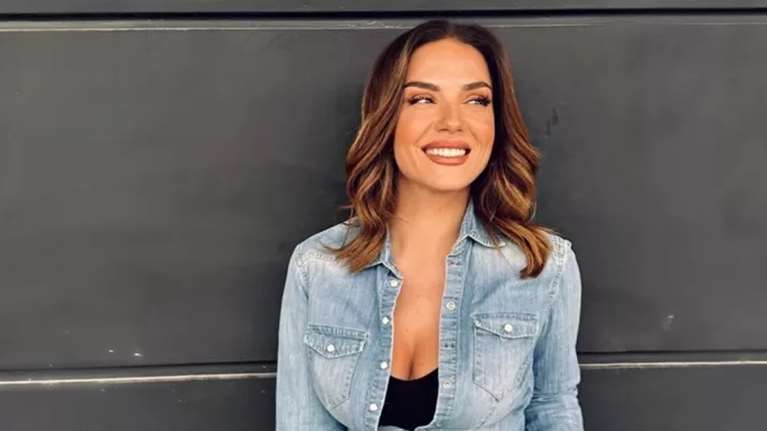 Η Βάσω Λασκαράκη μαζί με την κόρη της, Εύα στο αεροπλάνο: &quot;Εγώ και εσύ&quot;