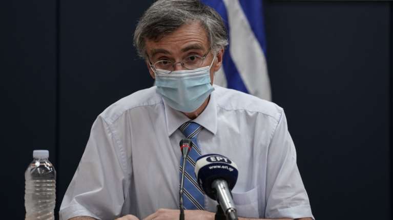 Πληροφορίες ότι διαφώνησε ο Σωτήρης Τσιόδρας με το άνοιγμα των σχολείων