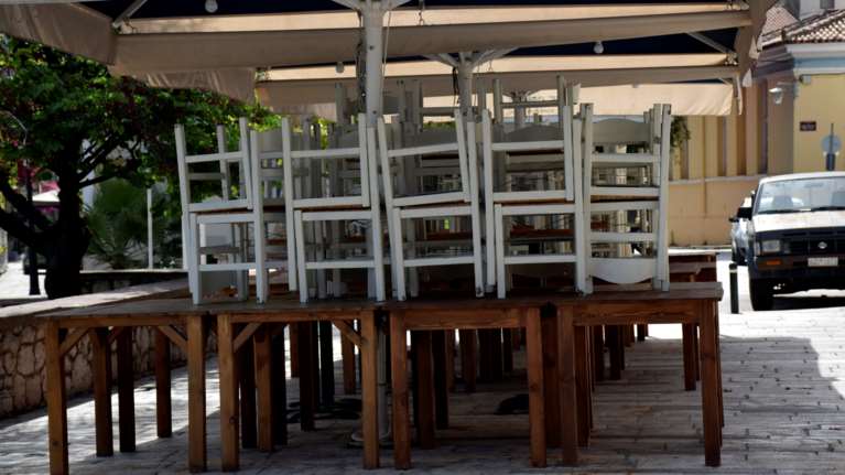 Αναστολή συμβάσεων: Δυνατότητα διατήρησης του μέτρου και τον Φεβρουάριο για τις επιχειρήσεις