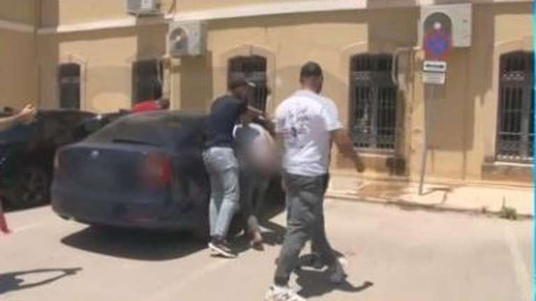 Σούδα: O Αζέρος  απαγόρευε την είσοδο στο δωμάτιό του στο προσωπικό του ξενοδοχείου - Bγήκε μόνο δύο φορές για λίγα λεπτά