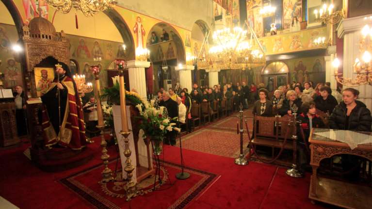 Πως θα μεταδοθούν οι ακολουθίες από τη Δημόσια Τηλεόραση