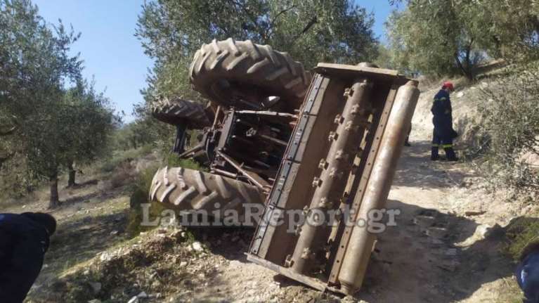 Αταλάντη: Τραγικό δυστύχημα με τρακτέρ και δύο νεκρούς - Τους καταπλάκωσε το βαρύ όχημα [εικόνες]