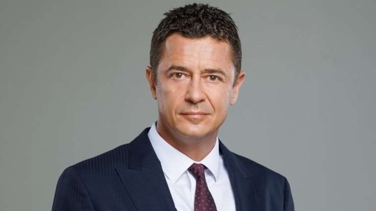 Ο Αντώνης Σρόιτερ &quot;έκλεισε&quot; τον πιο ακριβοθώρητο καλεσμένο